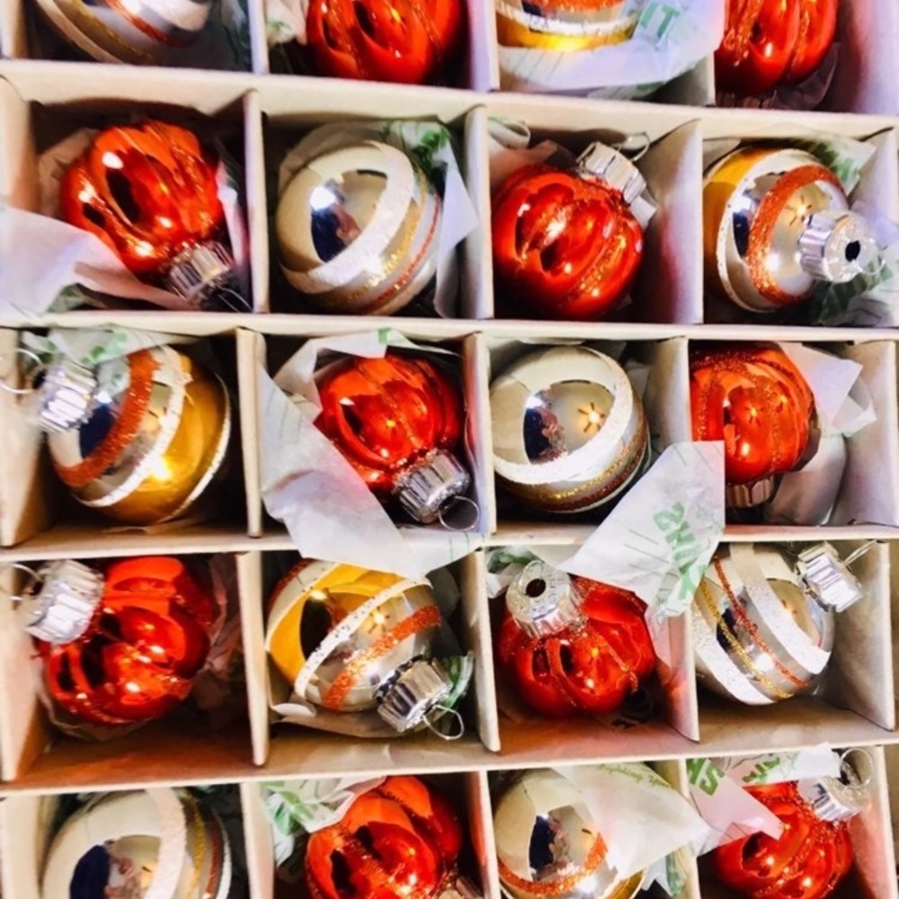 20 Harvest Radko Pumpkin Shaped Ball Ornaments - Picture 7 of 11